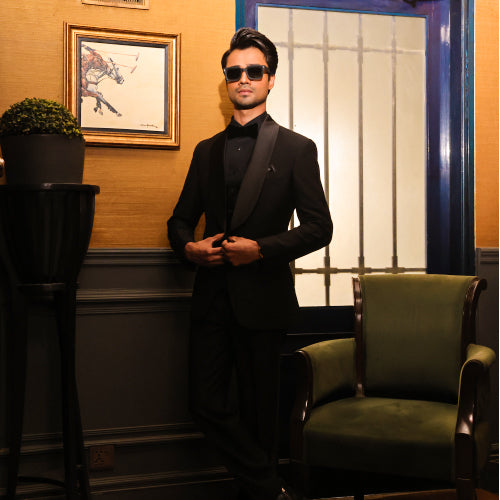 Classic Jet Black Tuxedo Suit – Article WST-022406