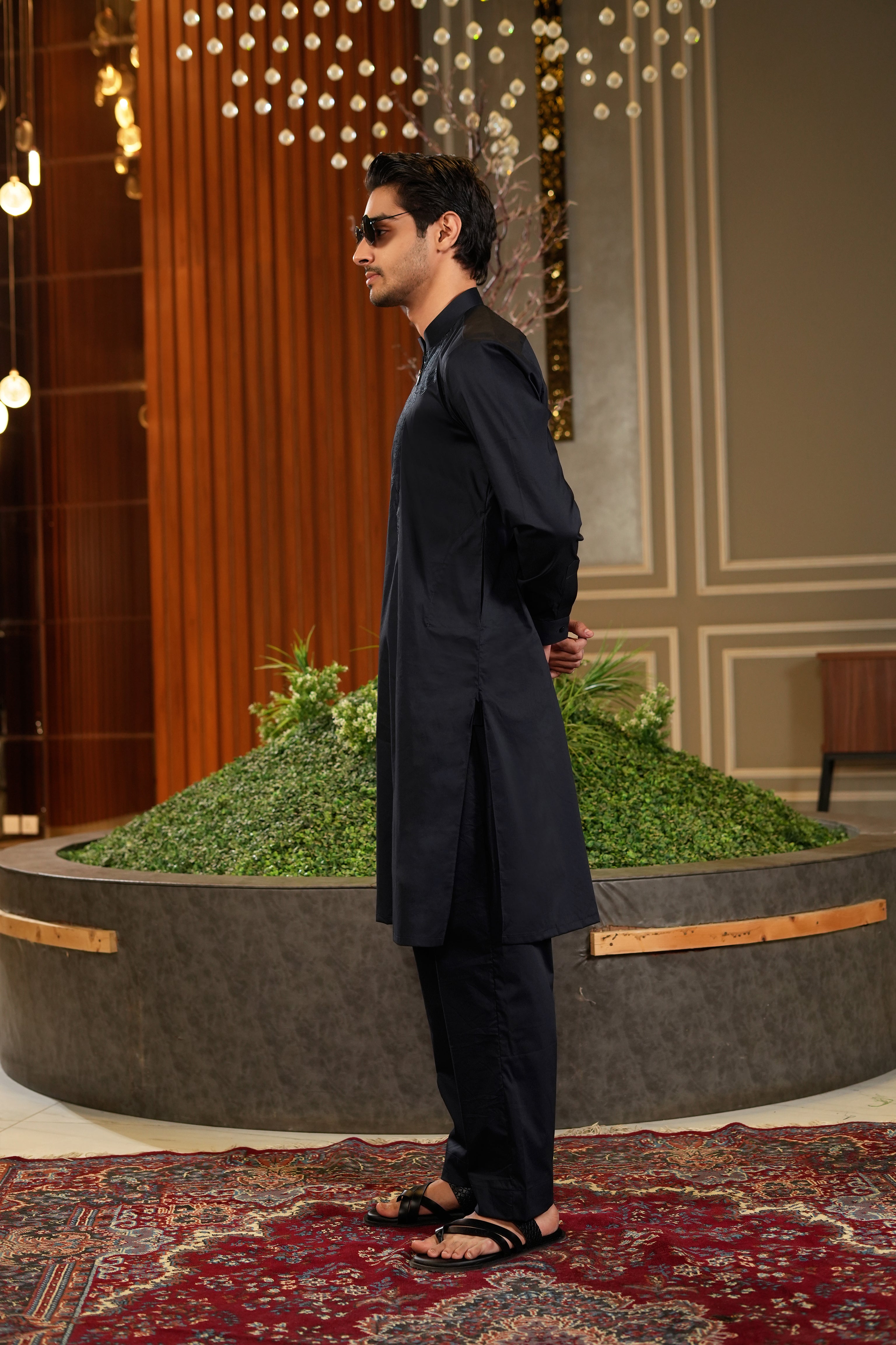 Shahmeer - Blue