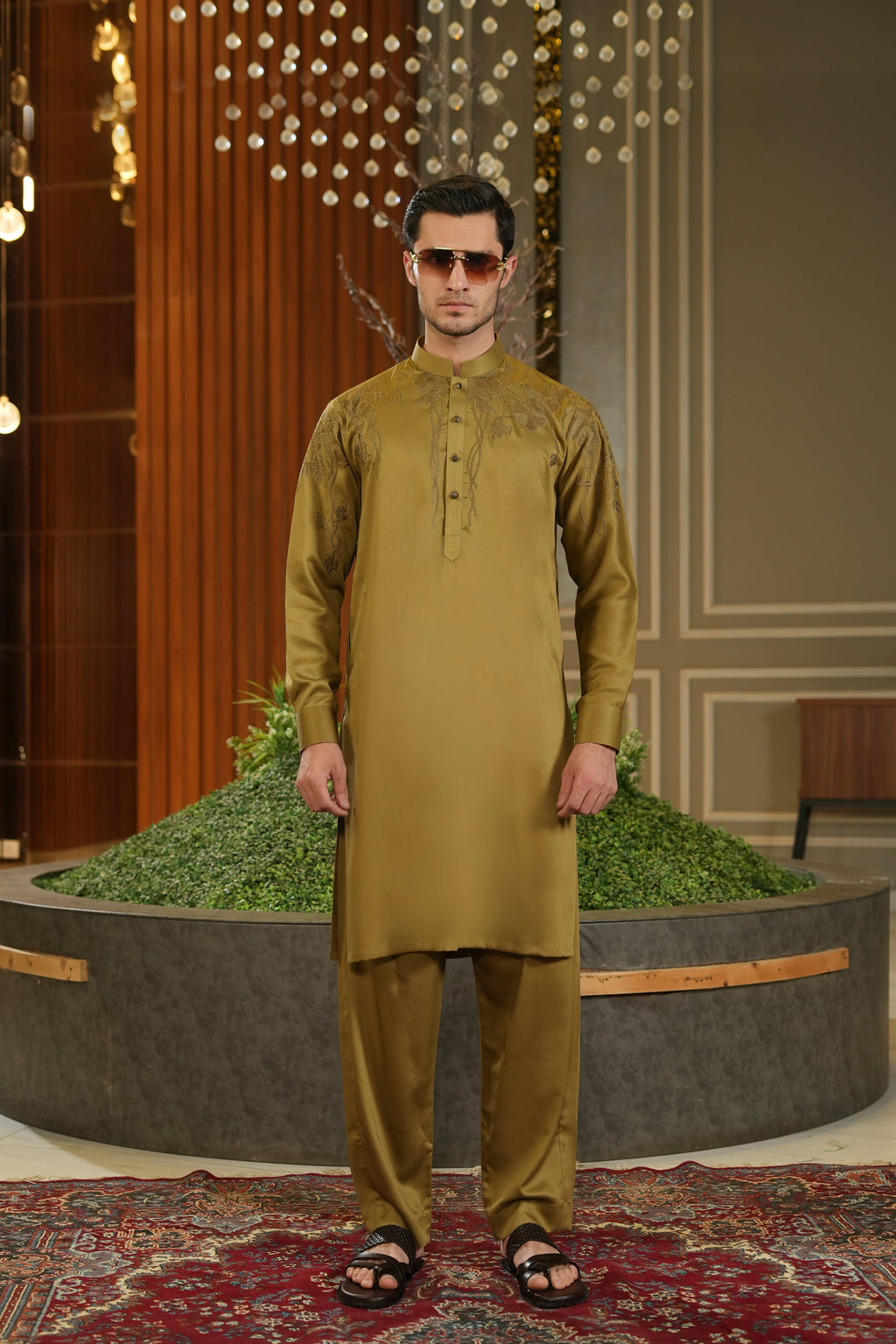 Zarqoon - Phool