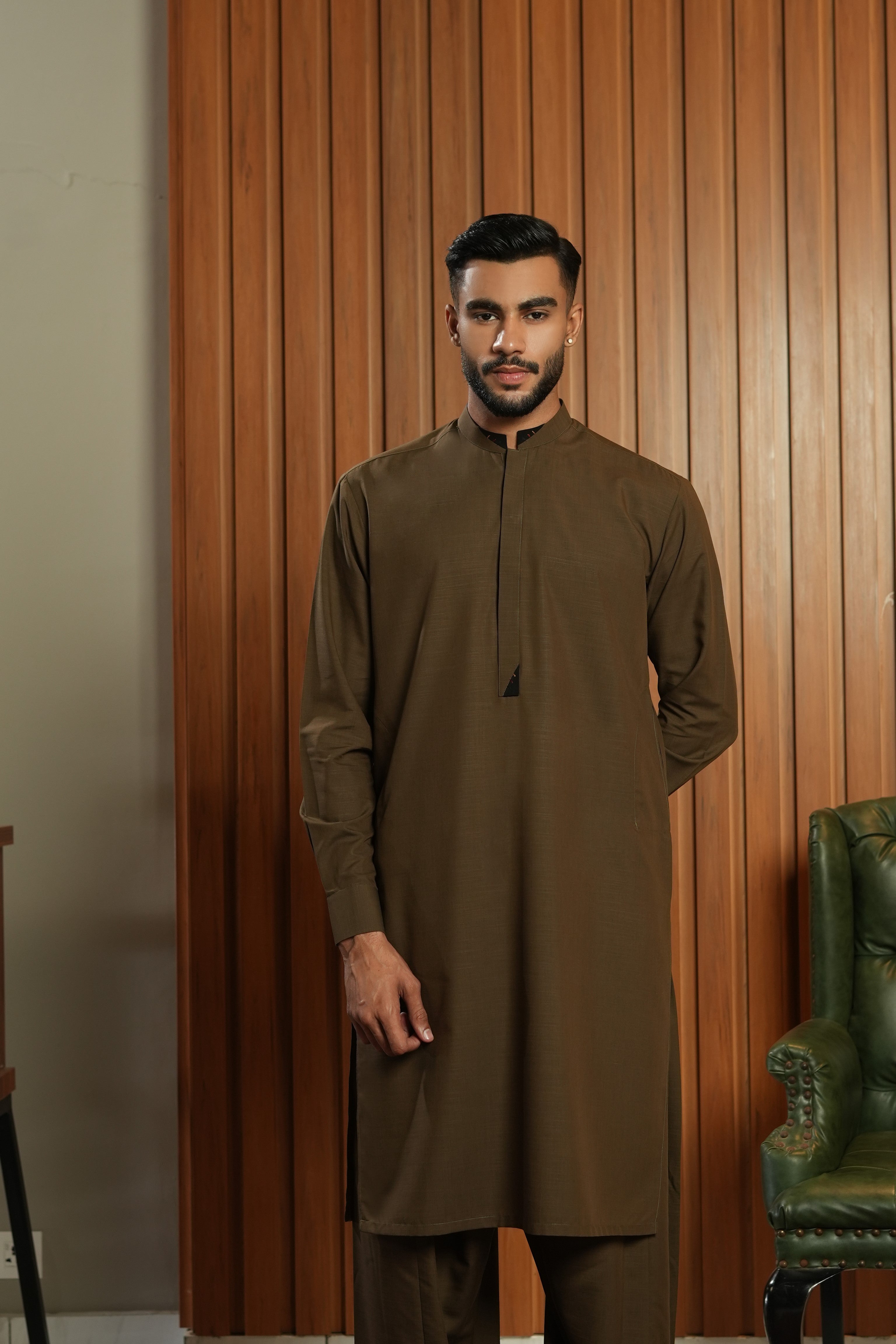 MAJESTIC THREAD  - Shalwar Kameez