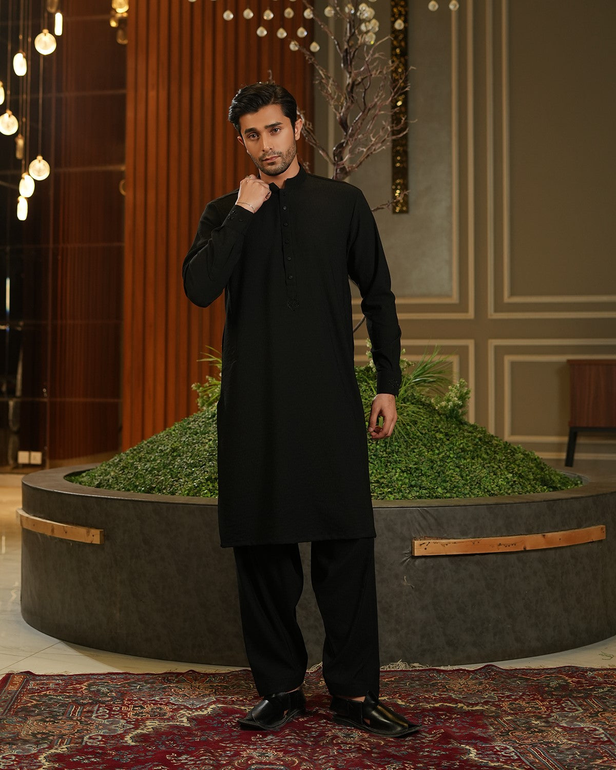 Sultaan  - Shalwar Kameez