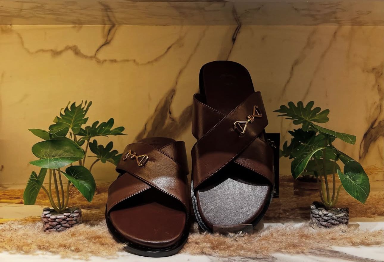 "REGAL REALM  = Black Imperial Ebony,Brown Majestic Sandstone"